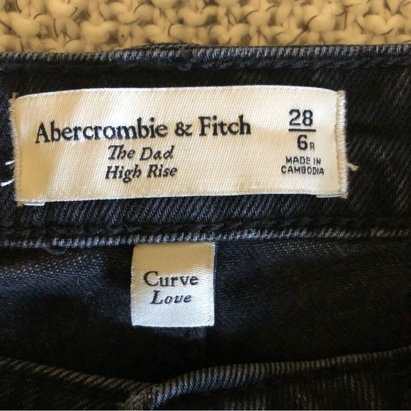 Abercrombie & Fitch Curve Love The Dad Jeans - Picture 4 of 7